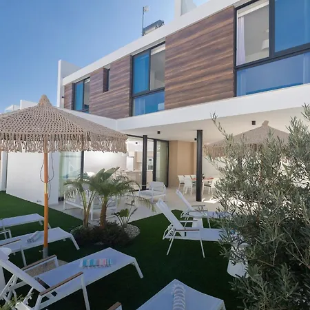Aqua Pearl Aq16 Villa *