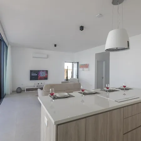 Aqua Pearl Aq16 Villa